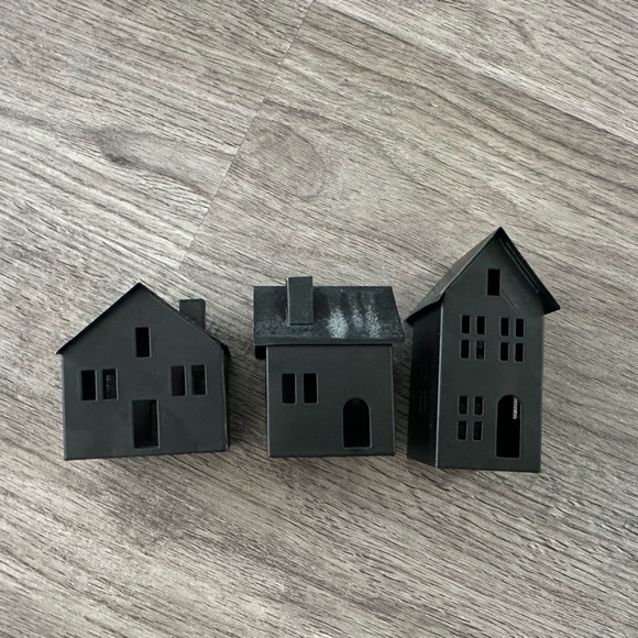 Small metal houses, decor, black - Picture 2 of 2